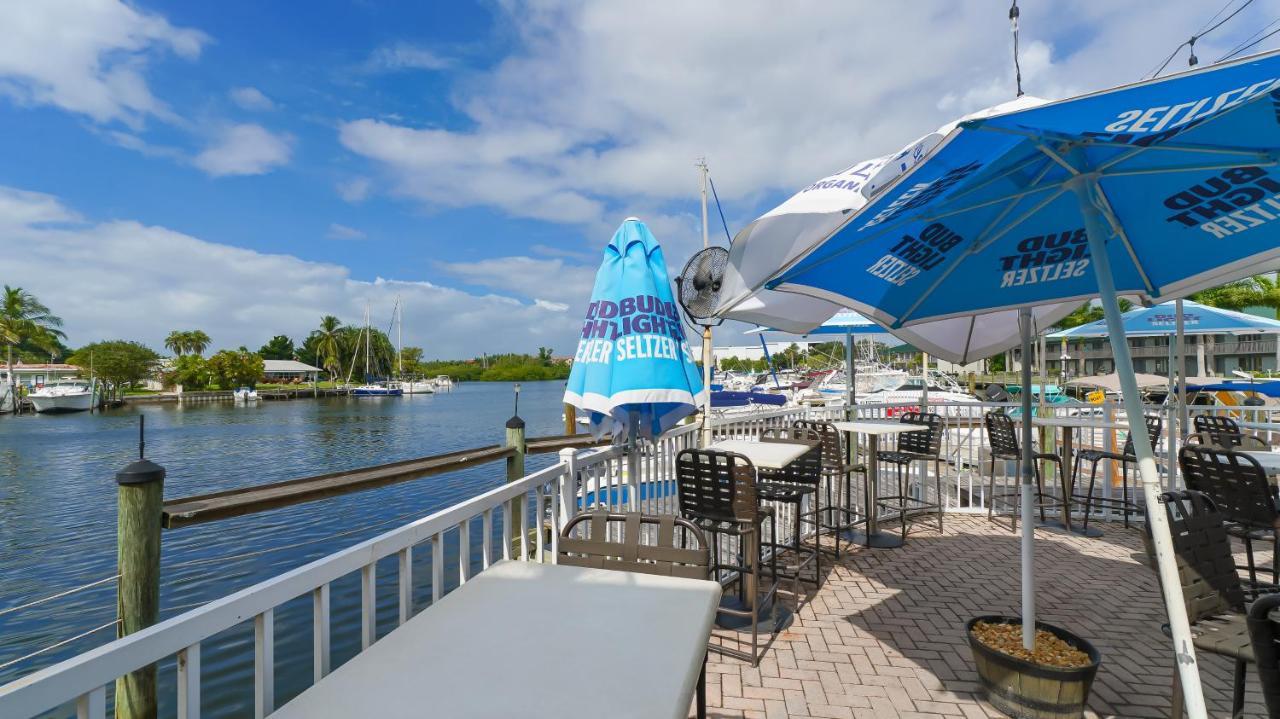 Sarasota Cay Club #612 - Heated Pool, Bunk Beds, Huge Tv, Tiki Bar, More! South Bradenton エクステリア 写真